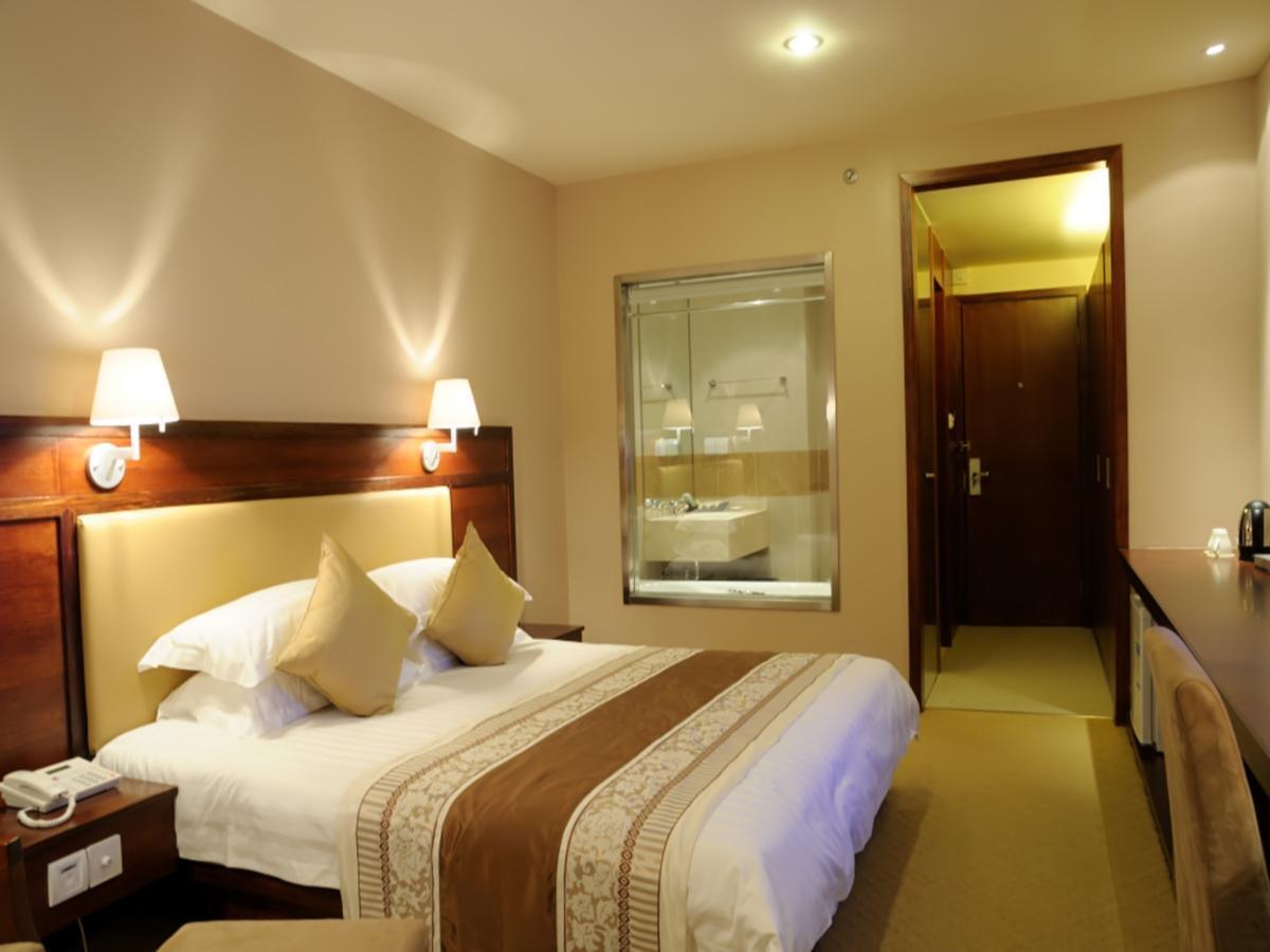 Days Inn Frontier Wuxi Wuxi  Esterno foto